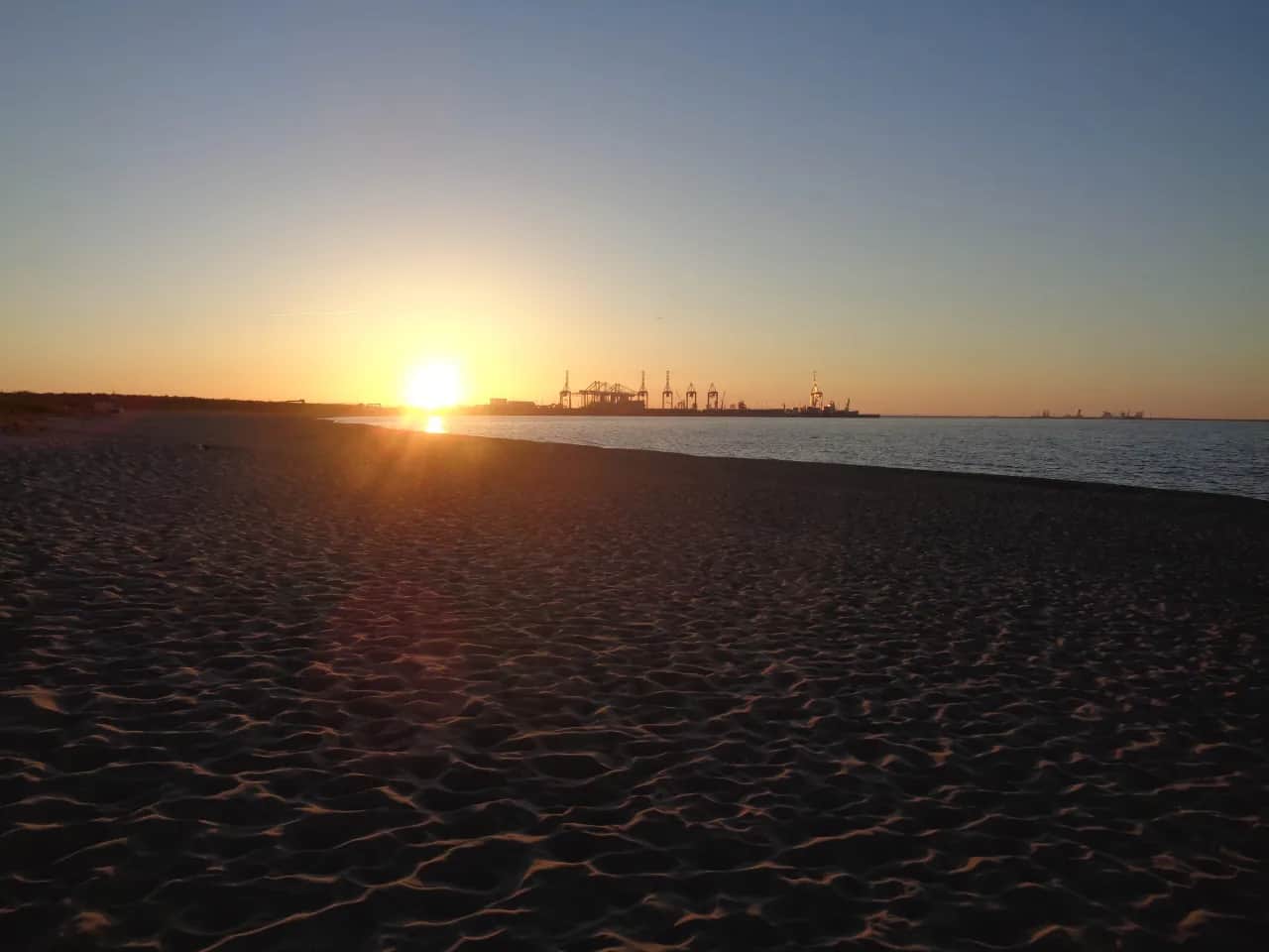 Wschód słońca w Gdańsku: Gdzie oglądać? Odkryj TOP miejsca!