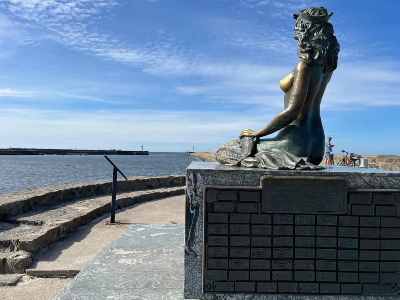 Gdzie jest Ustka? Odkryj perłę Pomorza i jej atrakcje!